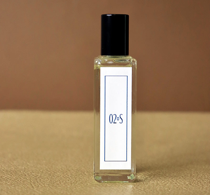 No Name No Logo Just No 02° Scent inspired by the elegance of Millésime Impérial