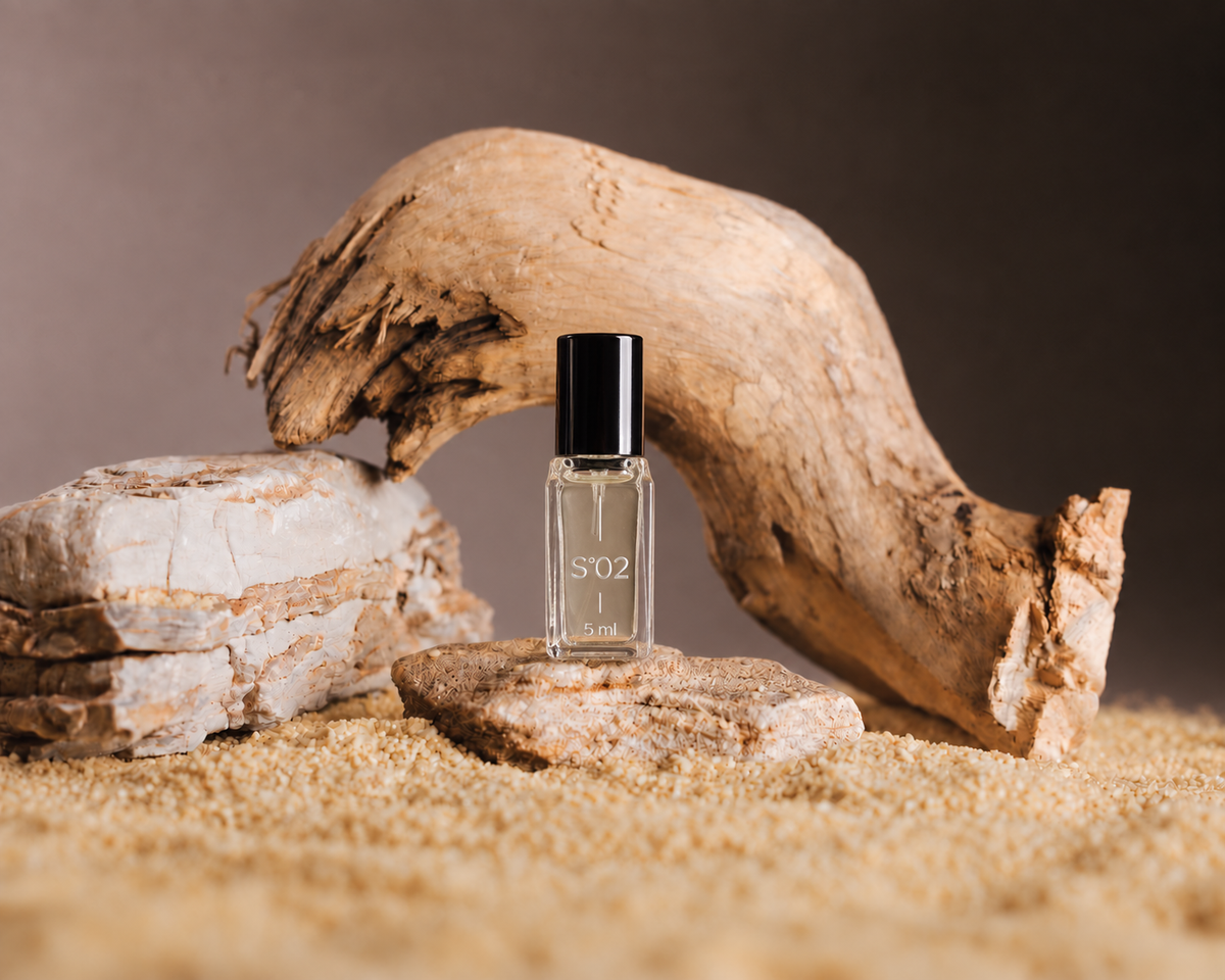 02° Scent - sea salt & fruity notes