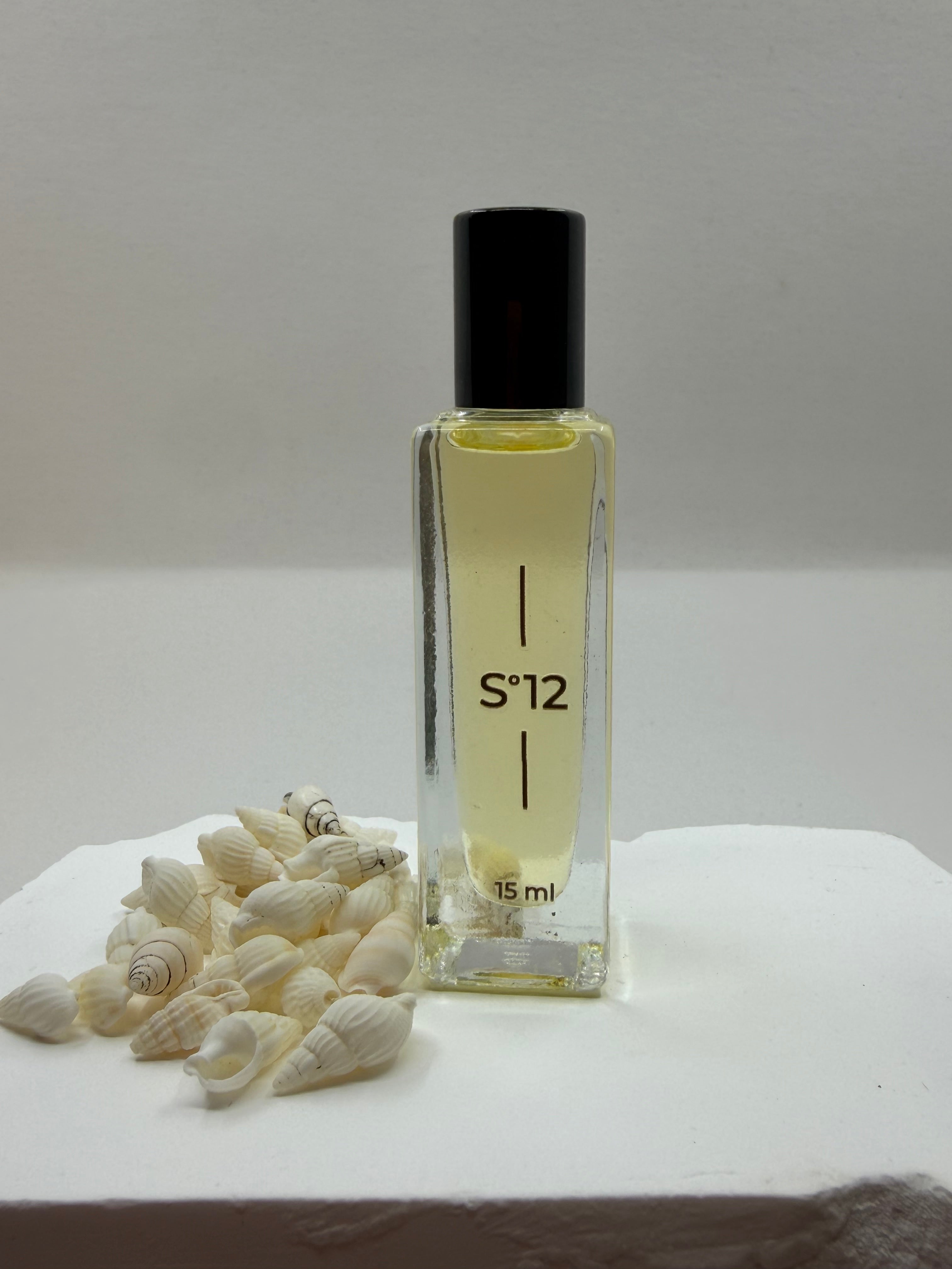 12°Scent- Bright citrus, juicy mandarin, bergamot and clean woods. Perfume concentrated oil