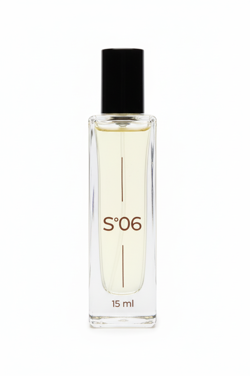 S°06 Perfume Oil Bottle